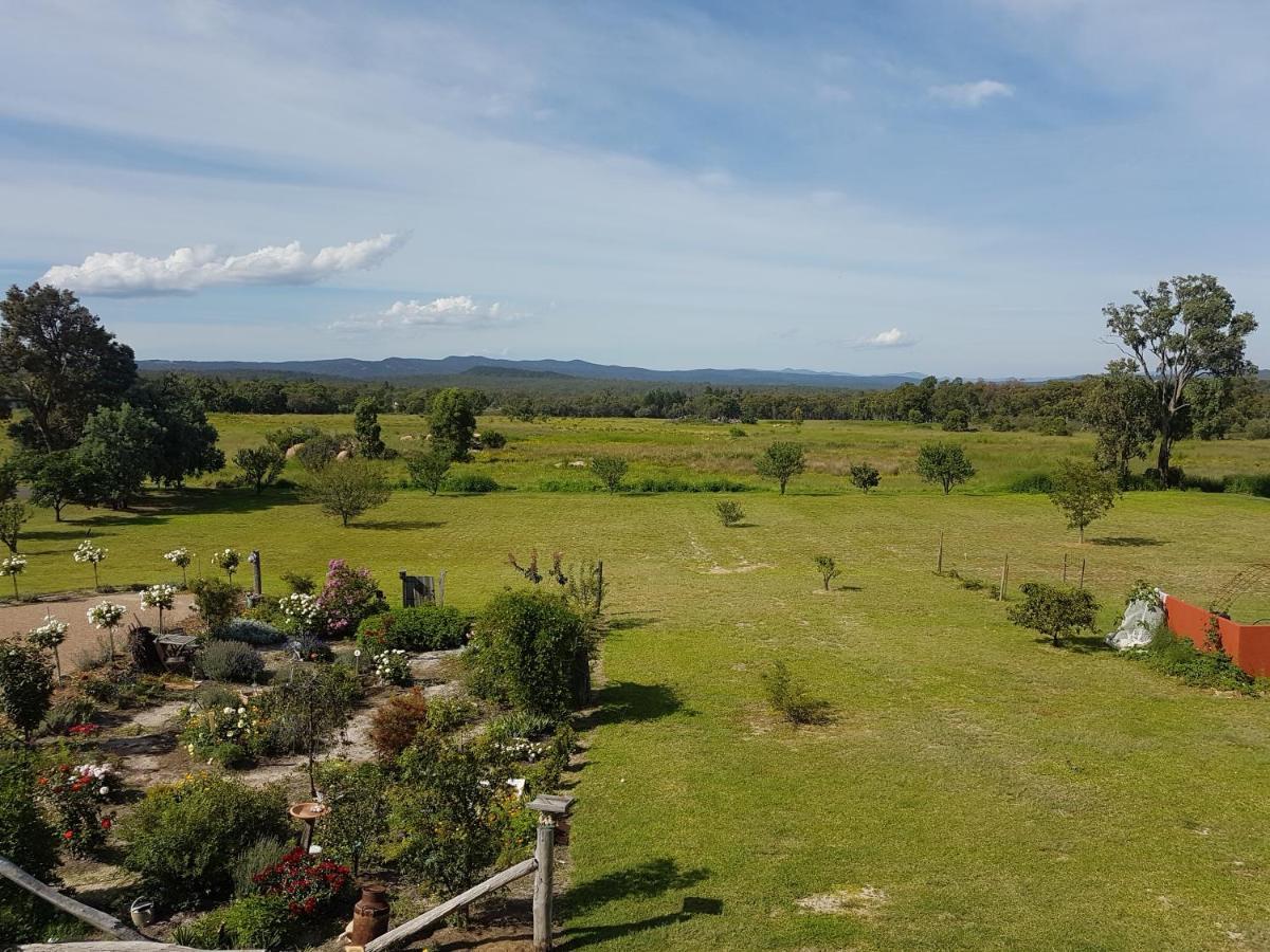 Grovely House Bed & Breakfast Stanthorpe Eksteriør bilde