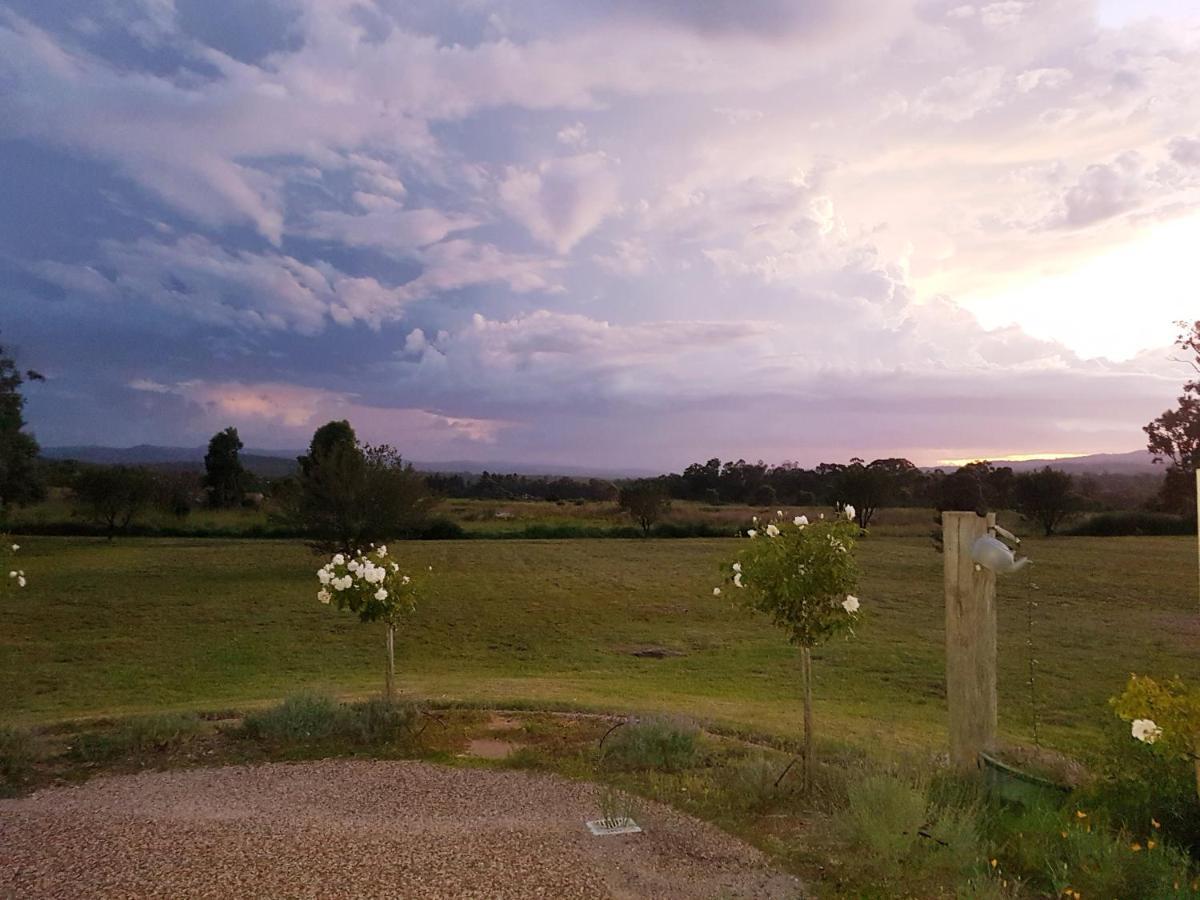 Grovely House Bed & Breakfast Stanthorpe Eksteriør bilde